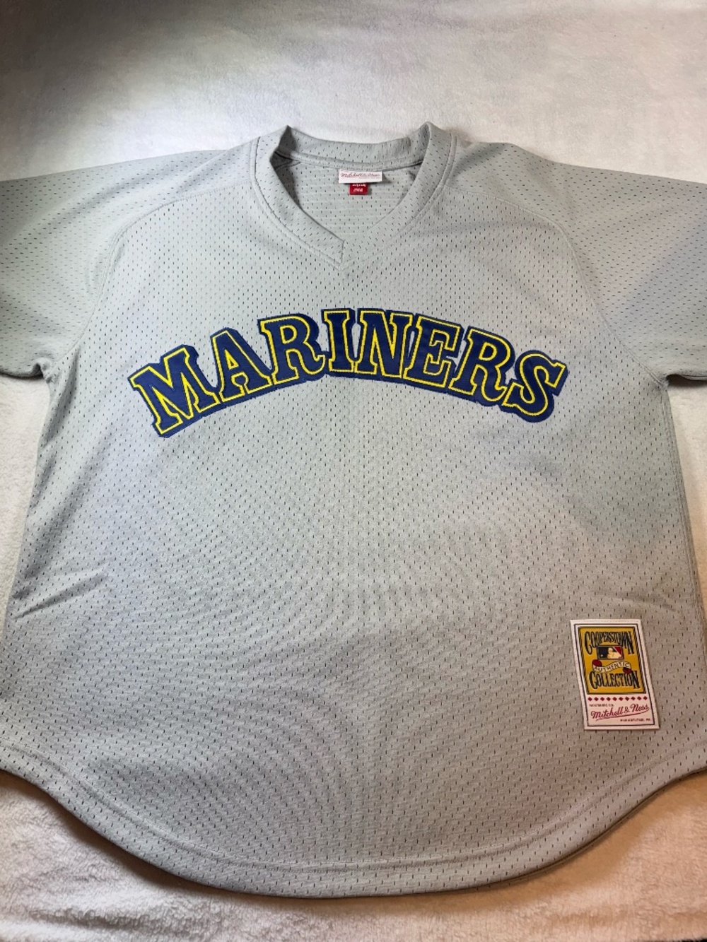 MITCHELL & NESS VINTAGE STYLE MARINERS KEN GRIFFEY JR. JERSEY SIZE XL